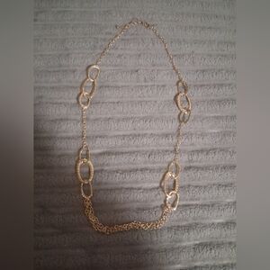 Elegant Gold Chain Link Necklace